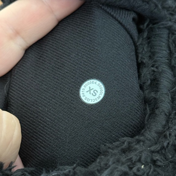 Lululemon Warmth Restore Sherpa Reversible Full Zip Size XS - Picture 15 of 16